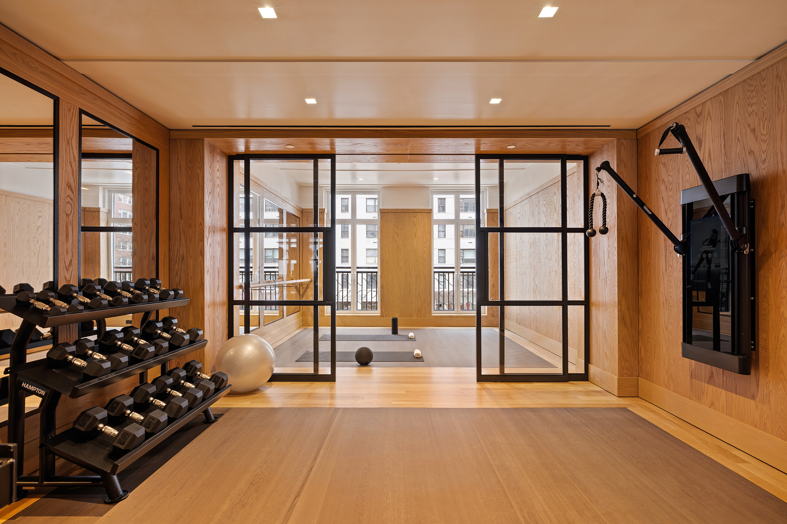 200 East 75th Street, Unit PH1 Manhattan, NY 10021 - Photo 33 of 41