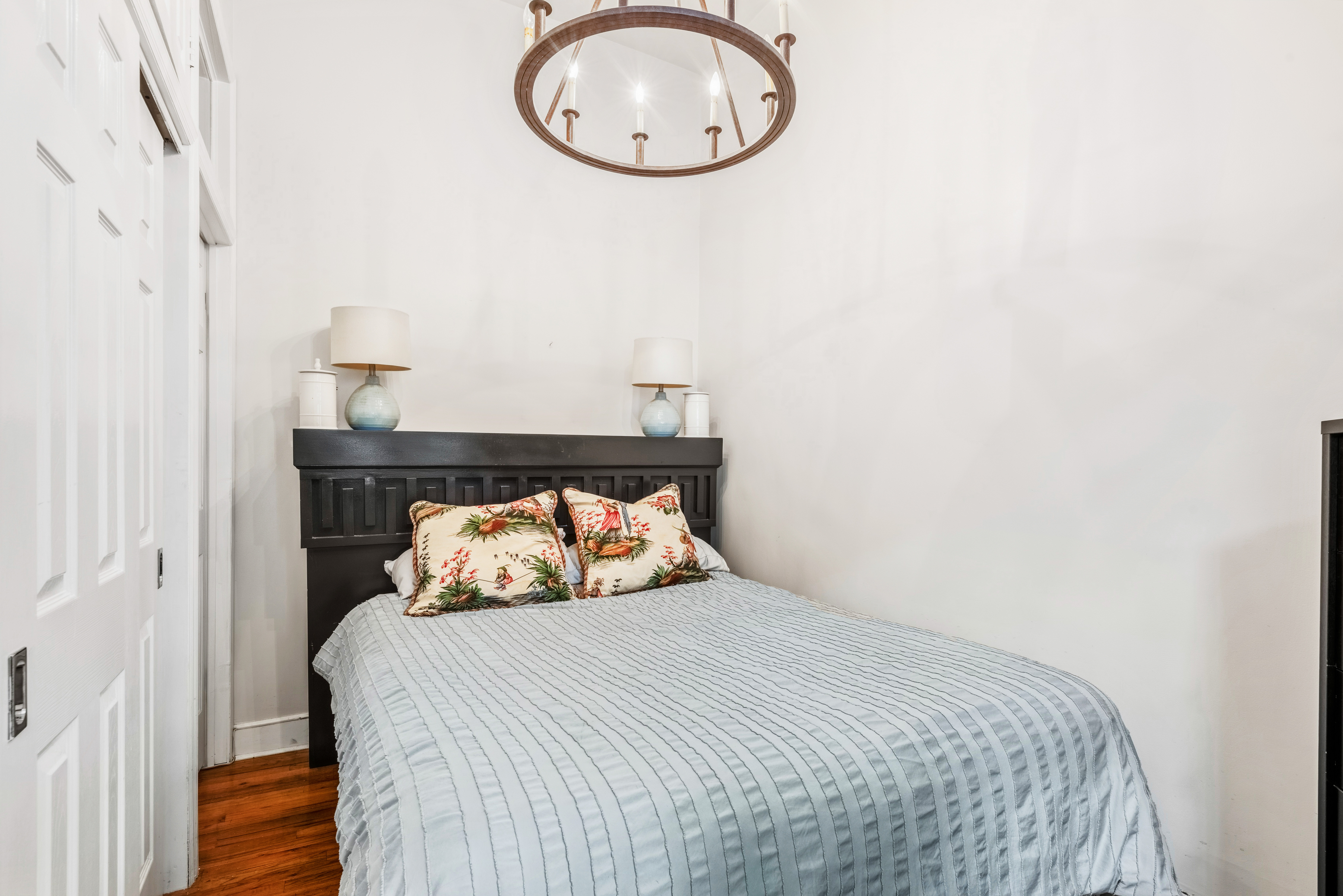 134 West 82nd Street, Unit 2D Manhattan, NY 10024 - Photo 8 of 12