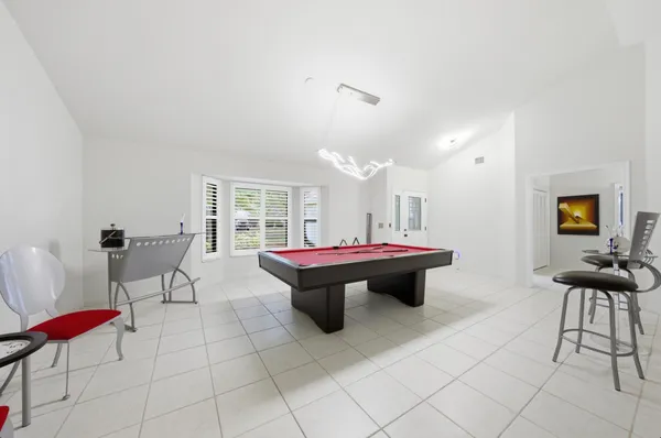 $759,000 | 18546 Lake Bend Drive, Jupiter, FL 33458