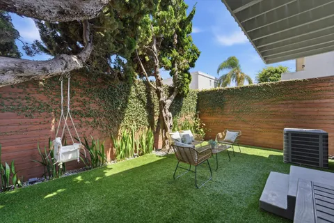 $1,800,000 | Carver Street, Redondo Beach, CA 90278