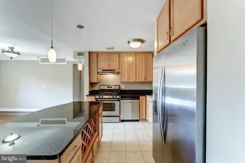 $415,000 | North Adams Street, Arlington, VA 22201