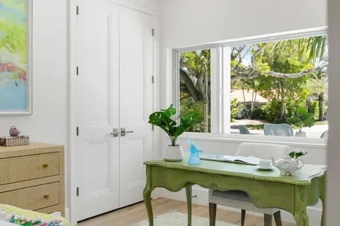 $5,900,000 | 757 Broad Court South, Naples, FL 34102