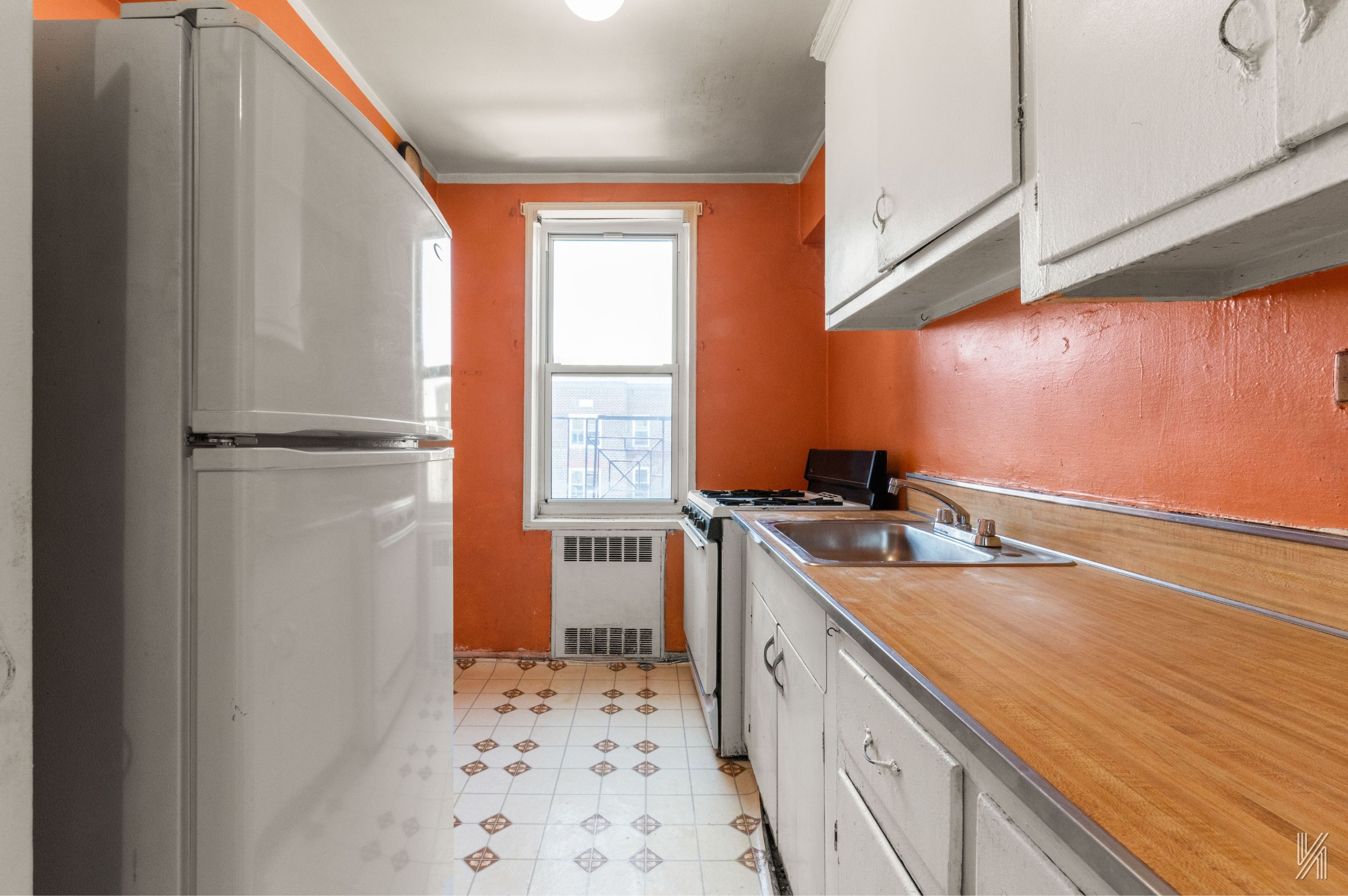88-01 35th Avenue, Unit 6B Queens, NY 11372 - Photo 9 of 20