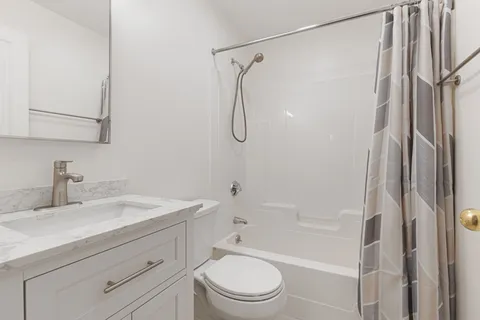 $759,000 | 4 Charlesgate, Unit 106, Boston, MA 02215