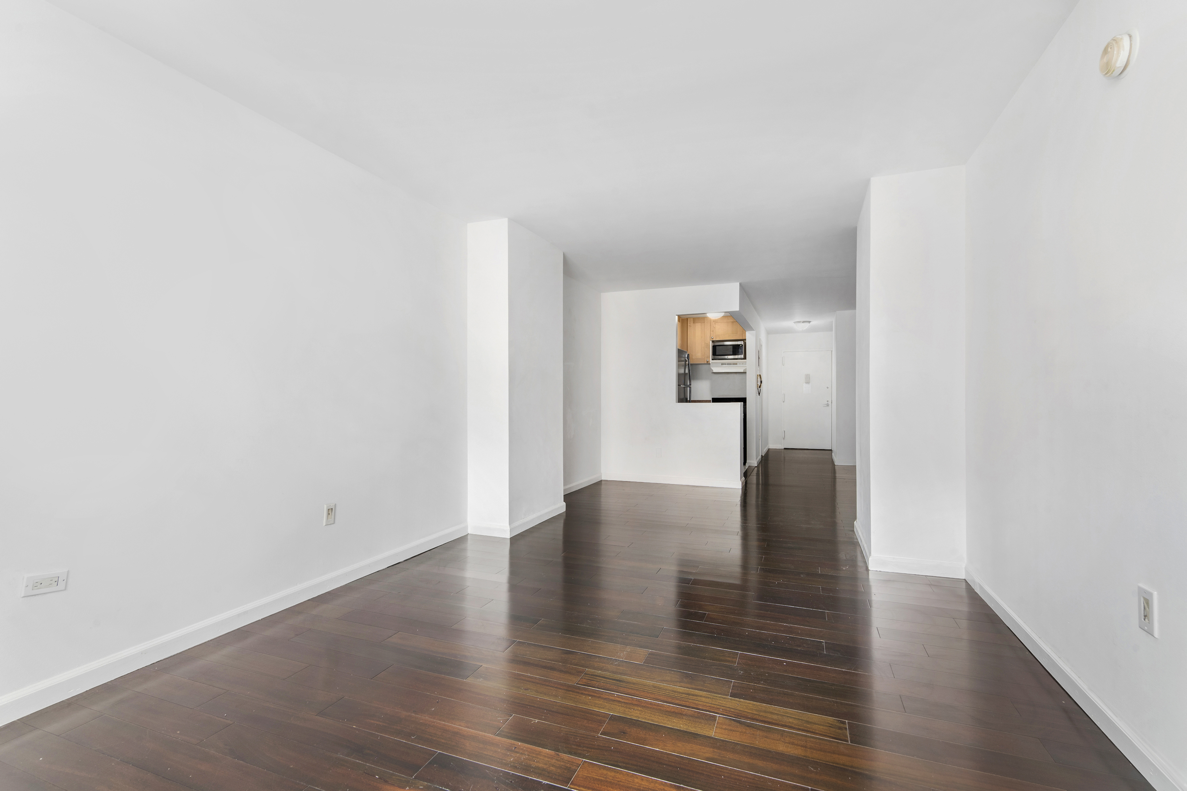 222 West 14th Street, Unit 3J Manhattan, NY 10011 - Photo 5 of 10