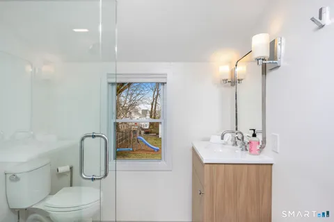 $1,150,000 | 16 Fairfield Avenue, Darien, CT 06820