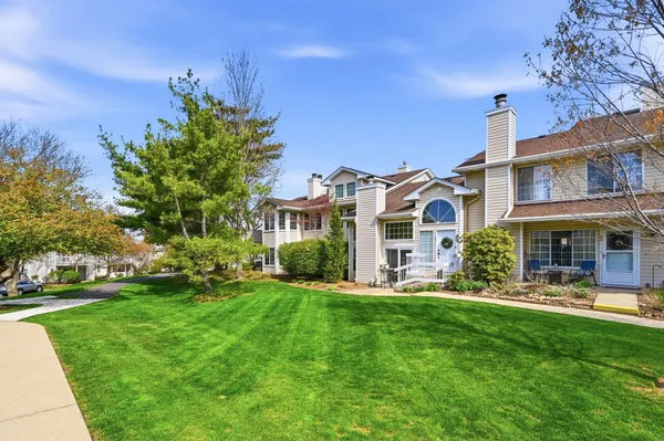 $479,999 | 61 Foxwood Court, Bedminster, NJ 07921