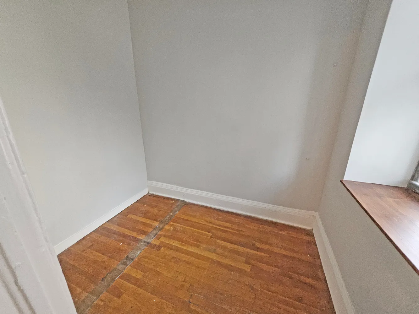 $3,950 | 214 Court Street, Unit 2 | Cobble Hill