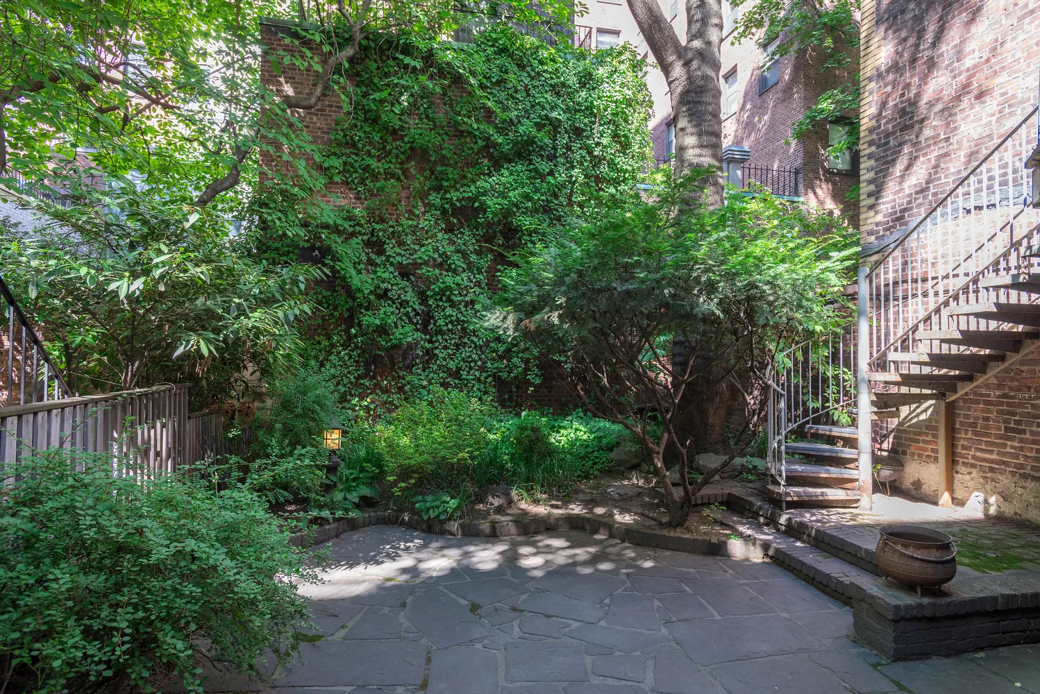 $7,995,000 | 127 West 12th Street | West Village