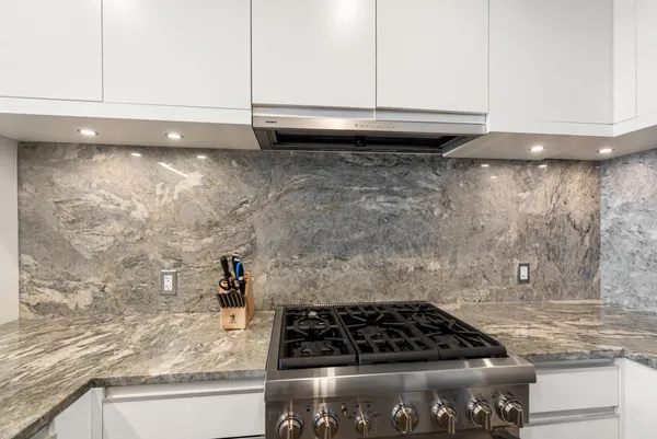 $650,000 | 320 Adolphus Avenue, Unit PH2, Cliffside Park, NJ 07010