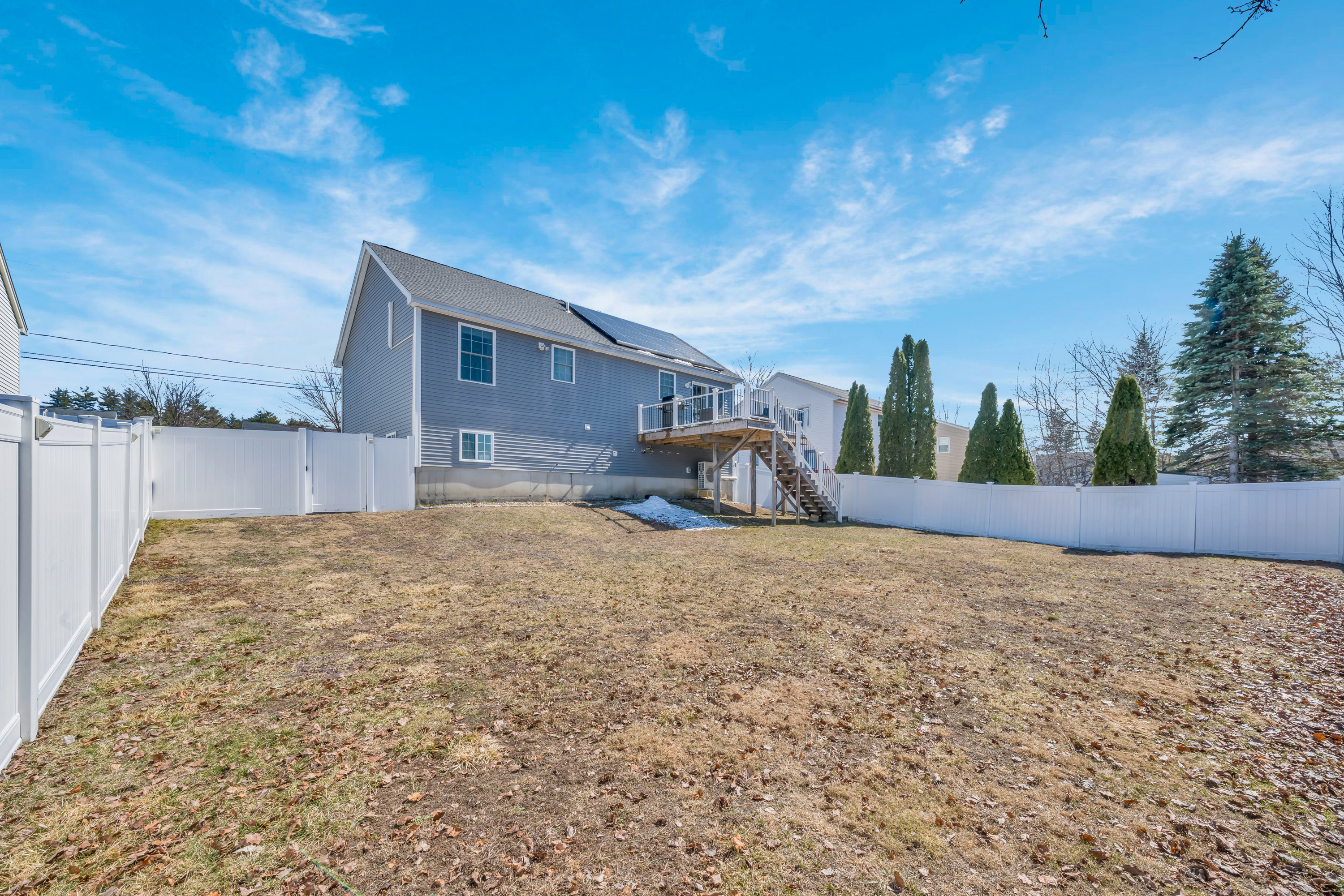 79 Pullman Street Manchester, NH 03103 - Photo 26 of 29