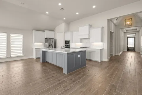 $535,000 | 5716 Turner May Drive, Fort Worth, TX 76126