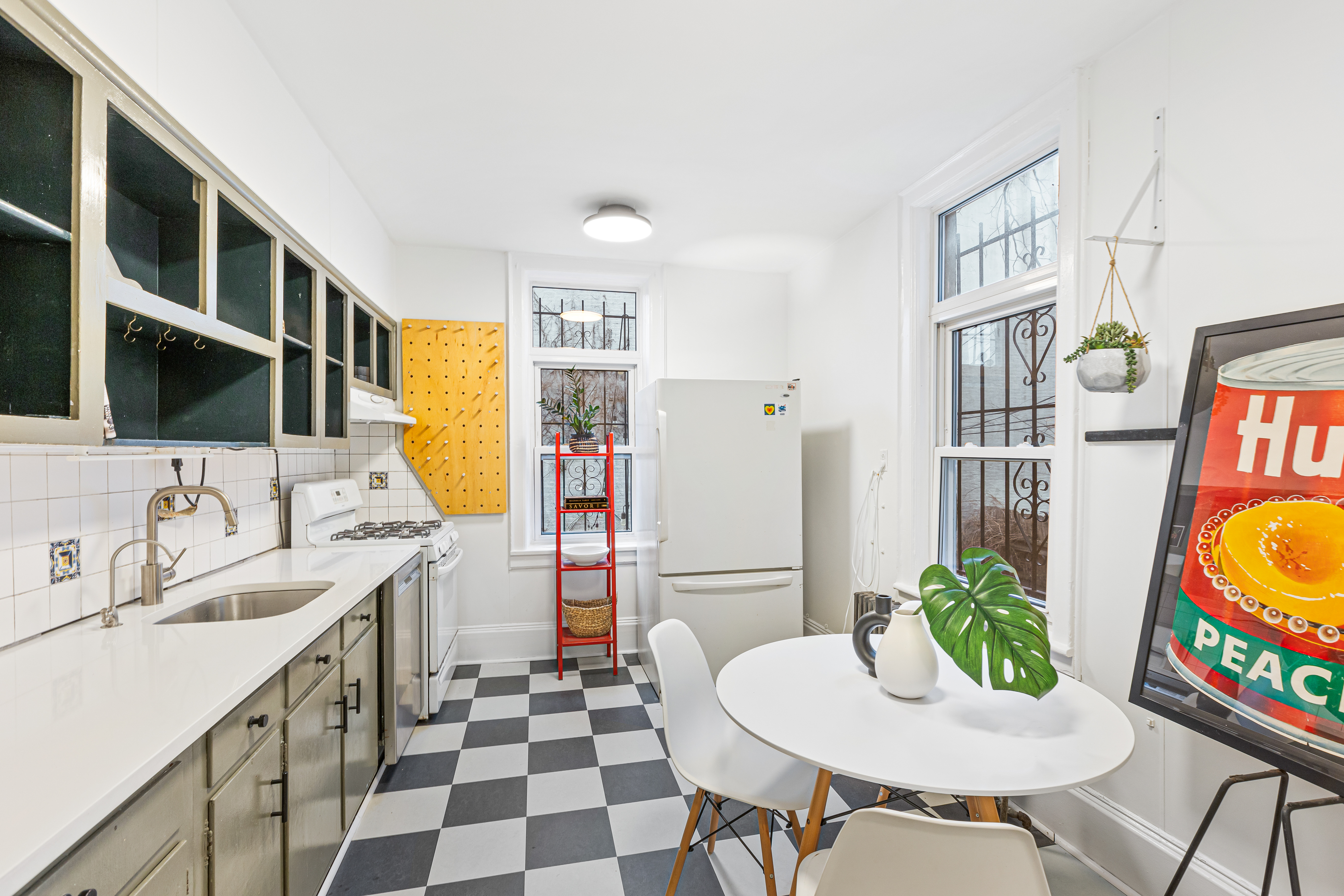 267 New York Avenue Brooklyn, NY 11216 - Photo 7 of 22