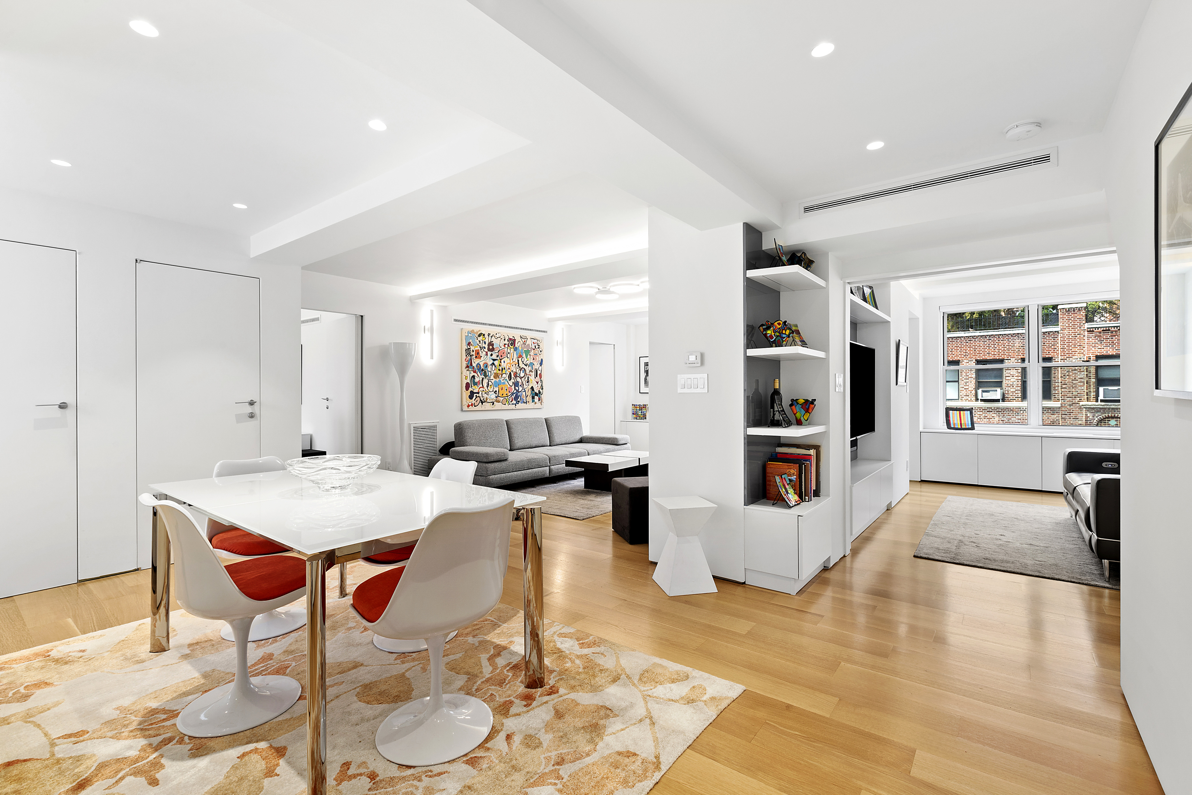 215 East 73rd Street, Unit 10AB Manhattan, NY 10021 - Photo 3 of 17