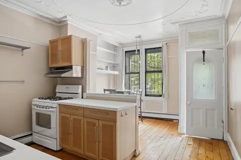 $1,795,000 | 417 A 18th Street | Park Slope