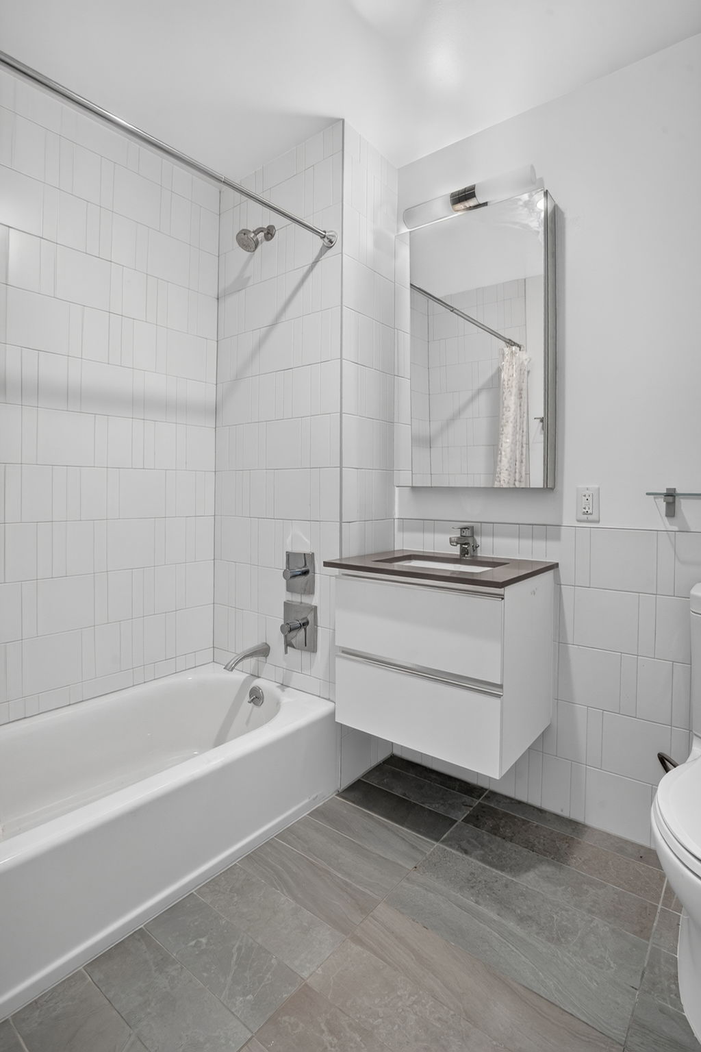 52 Convent Avenue, Unit 3C Manhattan, NY 10027 - Photo 12 of 15