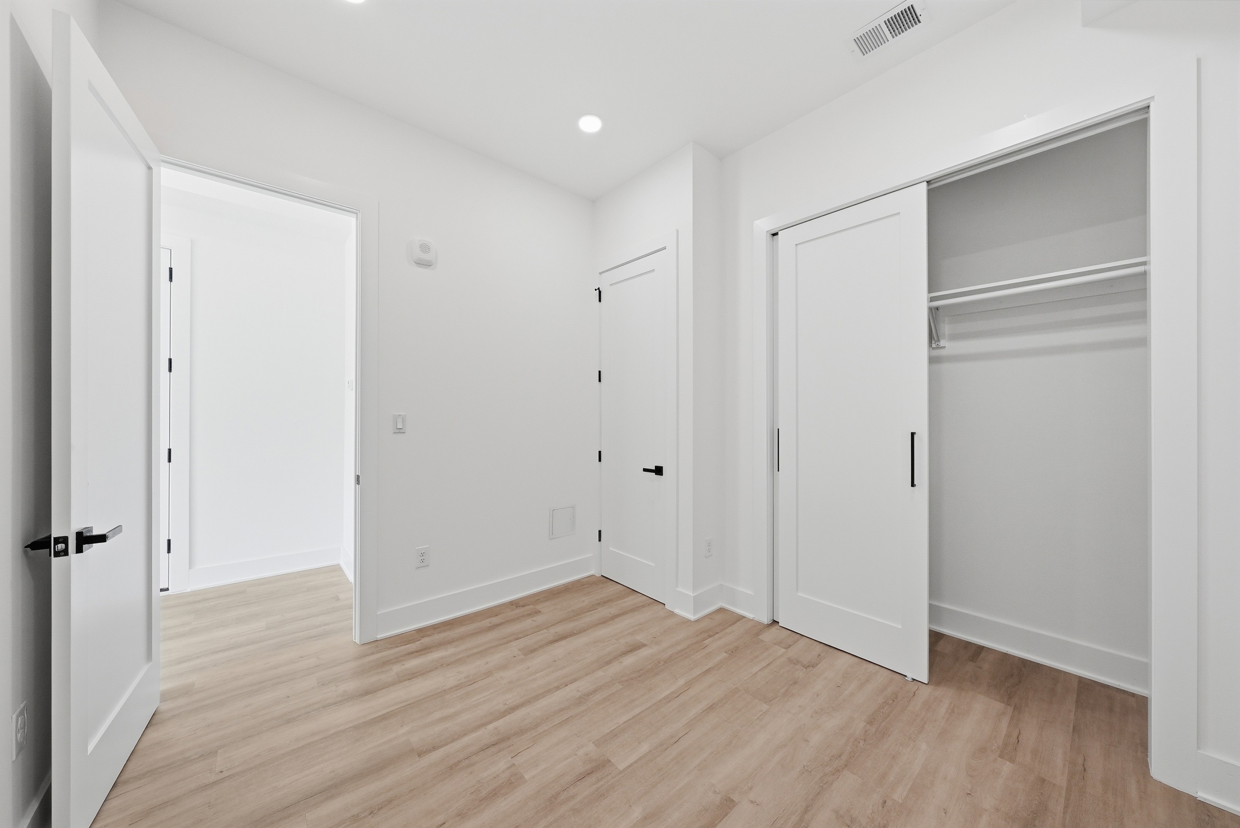 2105 M Street Northeast, Unit 6 Washington, DC 20002 - Photo 19 of 26 Gallery Image 19