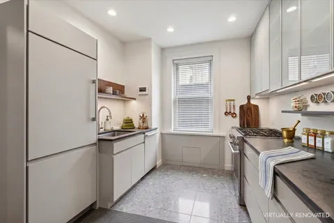 $2,100,000 | 17 East 97th Street, Unit 5A | Upper East Side