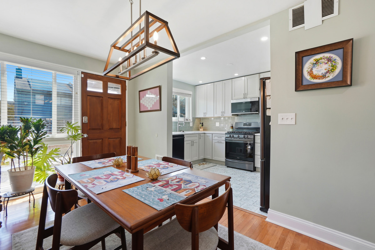 715 Delafield Street Northeast Washington, DC 20017 - Photo 3 of 12