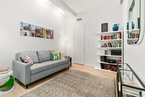 $1,895,000 | 76 Madison Avenue, Unit 8B | NoMad