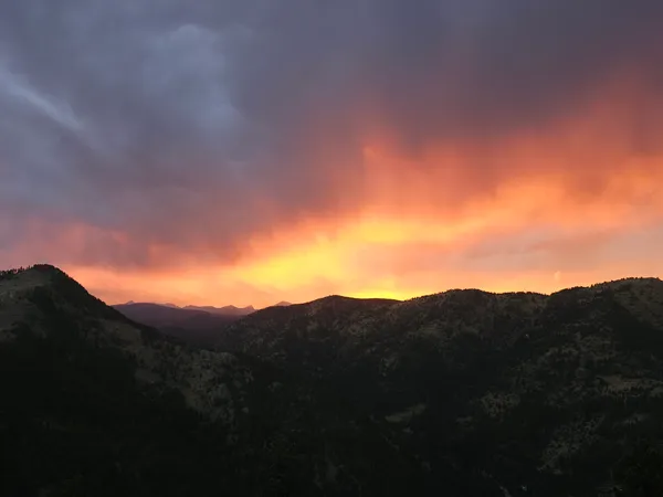 $2,100,000 | 323 Overlook Lane, Boulder, CO 80302