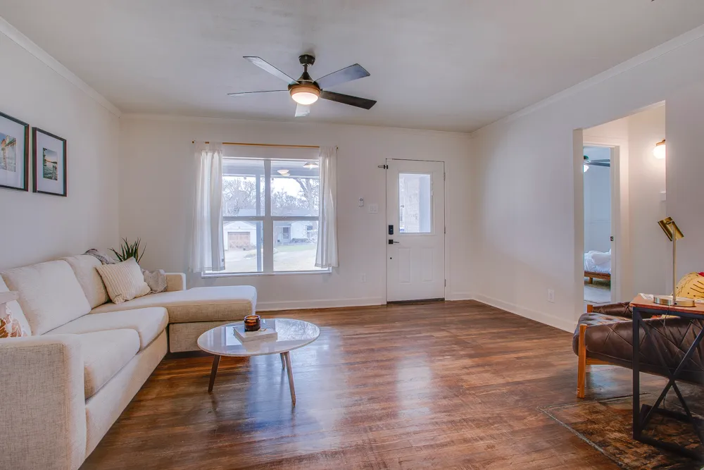 $350,000 | Michigan Avenue, Dallas, TX 75216