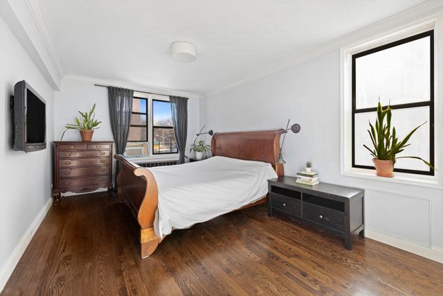 $345,000 | 2550 Independence Avenue, Unit 6E | Spuyten Duyvil