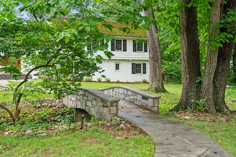 Contact Agent | 6613 Bradley Boulevard, Bethesda, MD 20817
