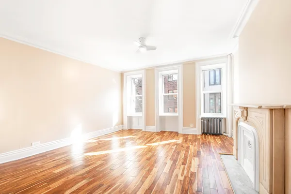 $7,500 | 21 Downing Street, Unit 4 | West Village