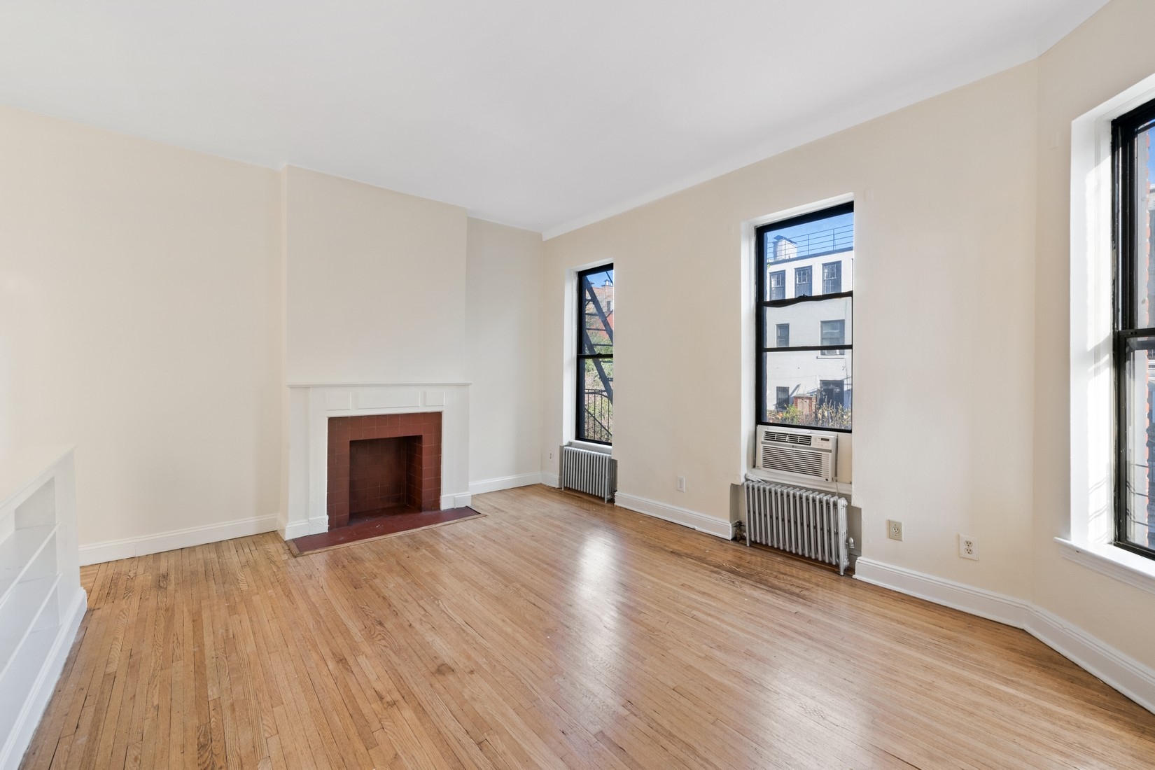 149 Willow Street, Unit 3C Brooklyn, NY 11201 - Photo 2 of 6