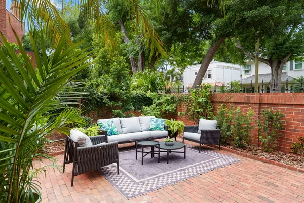 $1,940,000 | 5121 South Nichol Street, Tampa, FL 33611