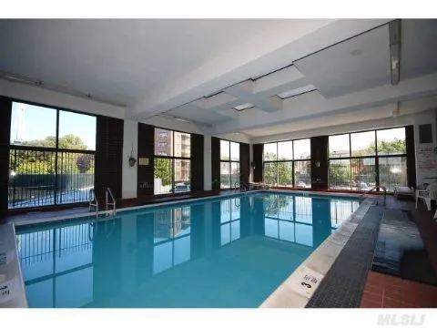 $2,650 | 25-40 Shore Boulevard, Unit 21P | Astoria