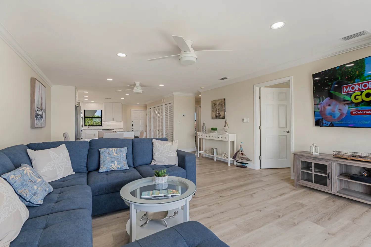 $350,000 | 5300 Highway A1A, Unit 401, Vero Beach, FL 32963