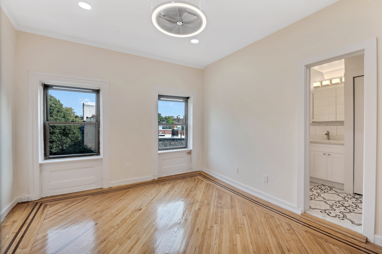 116 Gates Avenue, Unit 3 Brooklyn, NY 11238 - Photo 8 of 16