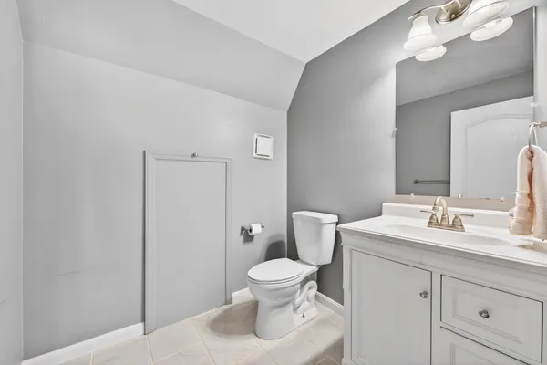 $800,000 | 12017 Edgemere Circle, Reston, VA 20190