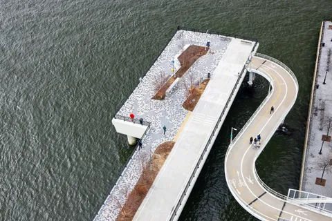 $2,200,000 | 45 Sutton Place South, Unit PHI | Sutton Place