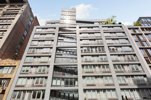 $1,599,000 | 125 West 21st Street, Unit 5B | Chelsea