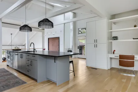 $2,000,000 | 5801 Valley Circle, Austin, TX 78731
