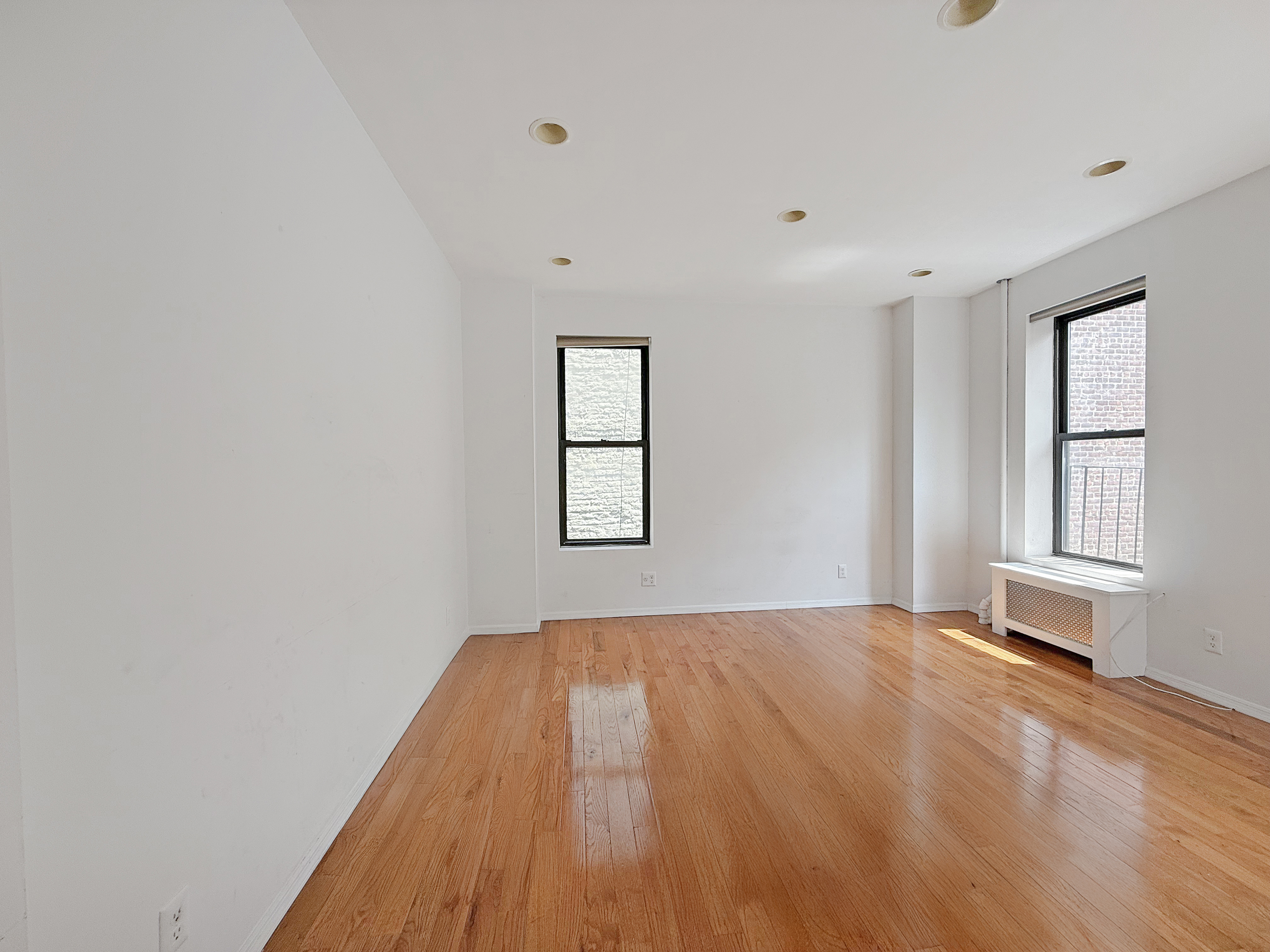 160 Prince Street, Unit 10 Manhattan, NY 10012 - Photo 4 of 6