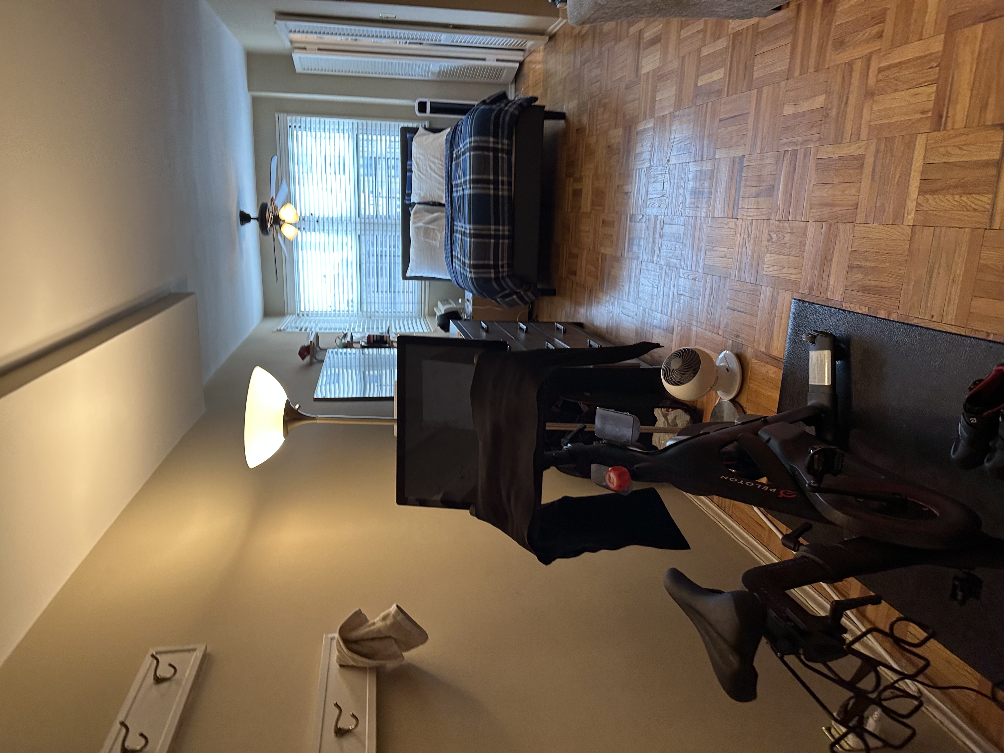 315 East 69th Street, Unit 12E Manhattan, NY 10021 - Photo 2 of 12