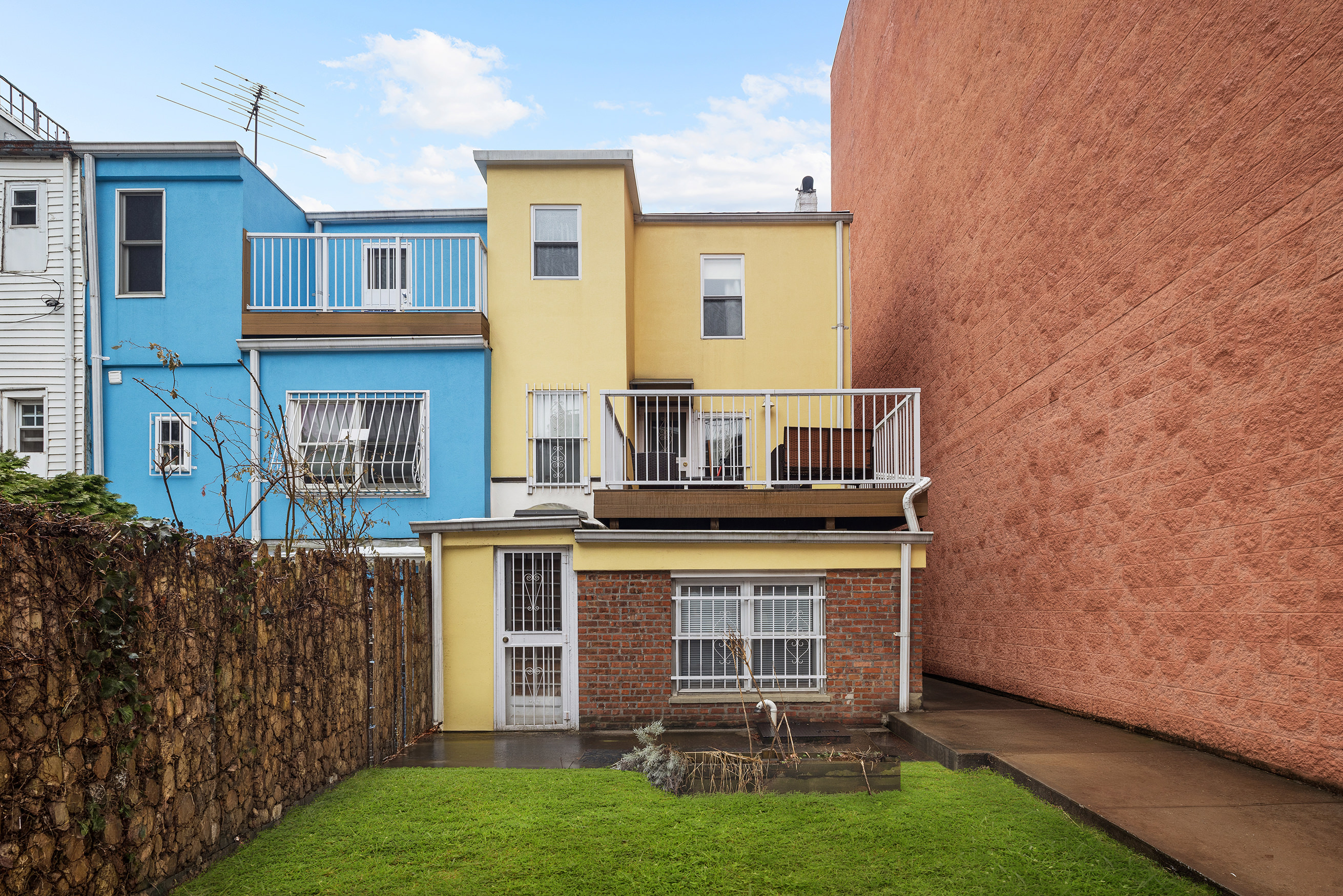 259 8th Street Brooklyn, NY 11215 - Photo 13 of 23