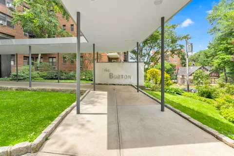 $295,000 | 2550 Independence Avenue, Unit 4C | Spuyten Duyvil