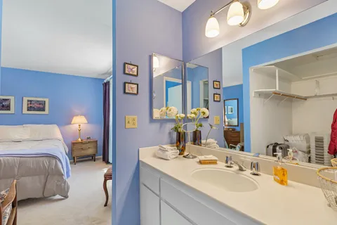 $879,000 | 8 Elf Owl Court, Novato, CA 94949