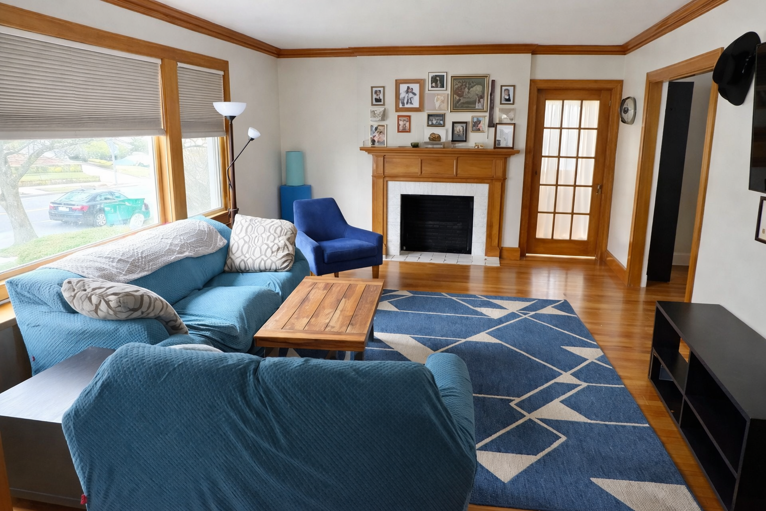 191 Lawrence Road Medford, MA 02155 - Photo 4 of 37