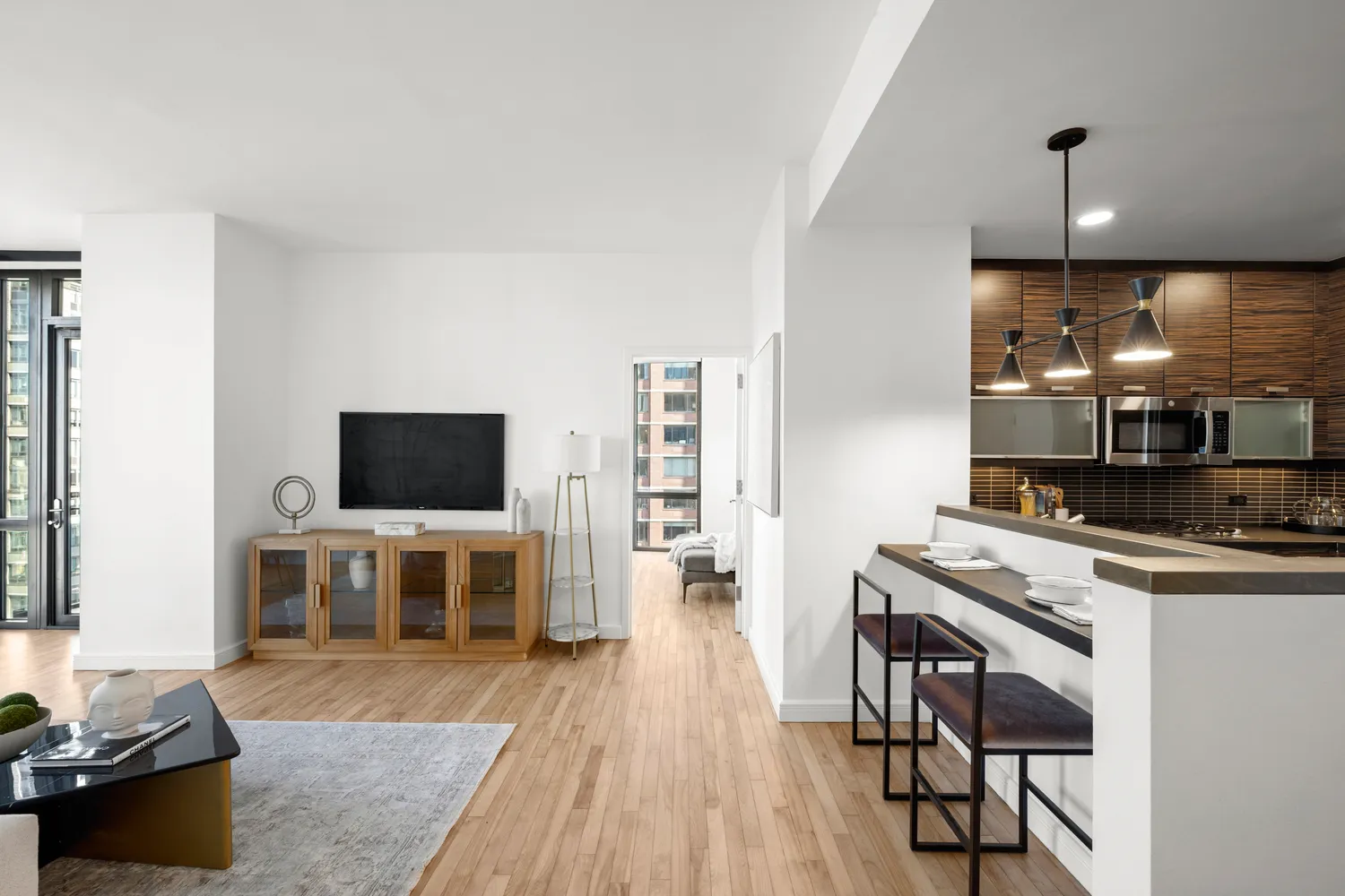 $2,275,000 | 101 West 24th Street, Unit 23E | Chelsea