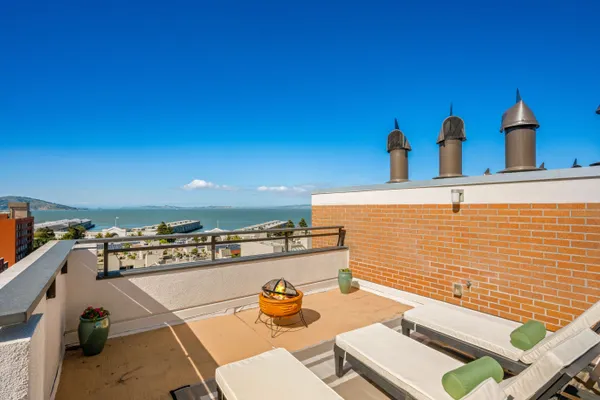$1,898,000 | 101 Lombard Street, Unit 901W, San Francisco, CA 94111