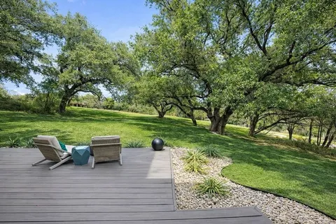 $925,000 | 1904 Lakeway Boulevard, Lakeway, TX 78734