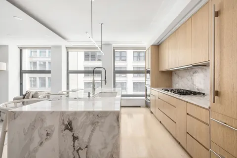 $3,295,000 | 16 West 21st Street, Unit 8A | Flatiron