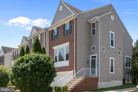 $575,000 | 13849 Bailiwick Terrace, Germantown, MD 20874