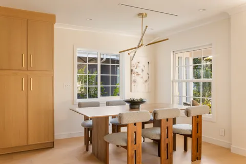 Contact Agent | Clarkson Road, Los Angeles, CA 90064